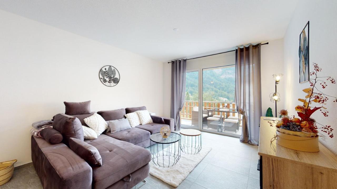 Apartment With Sauna And Mountain View ロイカーバード エクステリア 写真